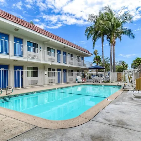 Motel 6-Costa Mesa, Ca